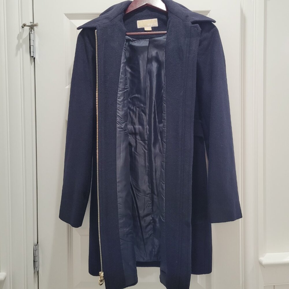 Like New Michael Kors Wool Coat. Zip-Front Closure. Two Pockets. Midnight. XS. - Picture 16 of 16